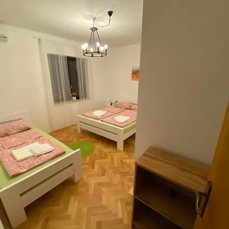 Hostal Sobe Kaki In Kivi Izola
