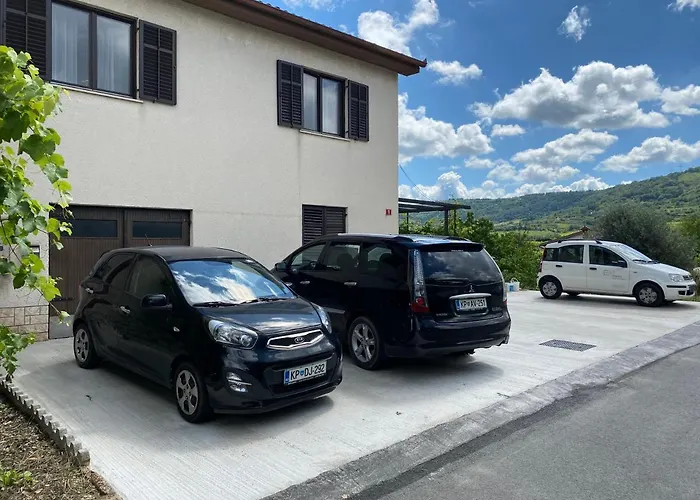 Sobe Kaki In Kivi 호스텔