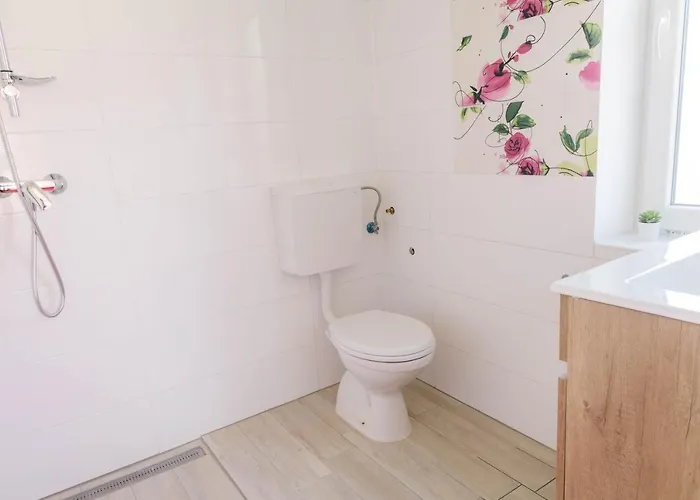 호스텔 Sobe Kaki In Kivi