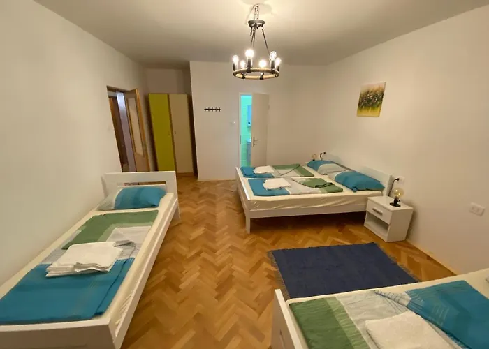 Sobe Kaki In Kivi * 이졸라